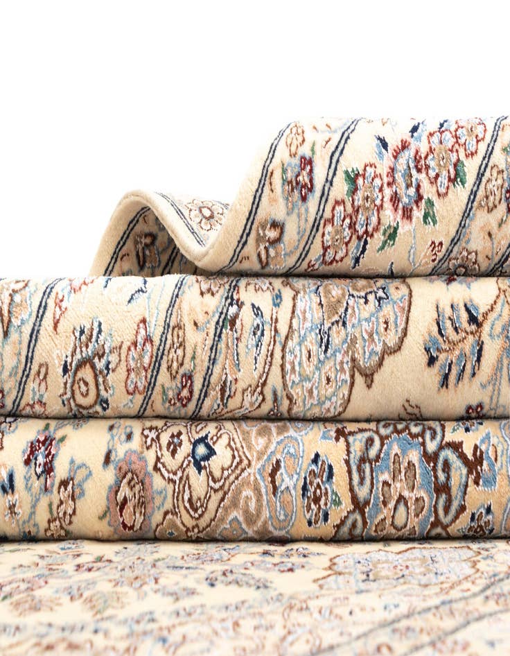 Detail image of  4' 2 x 7' 7 Nain Rug