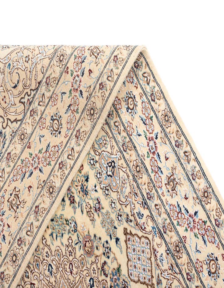 Detail image of  4' 2 x 7' 7 Nain Rug