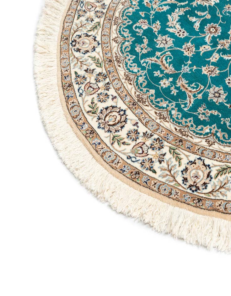 Detail image of  4' 2 x 6' 10 Nain Rug