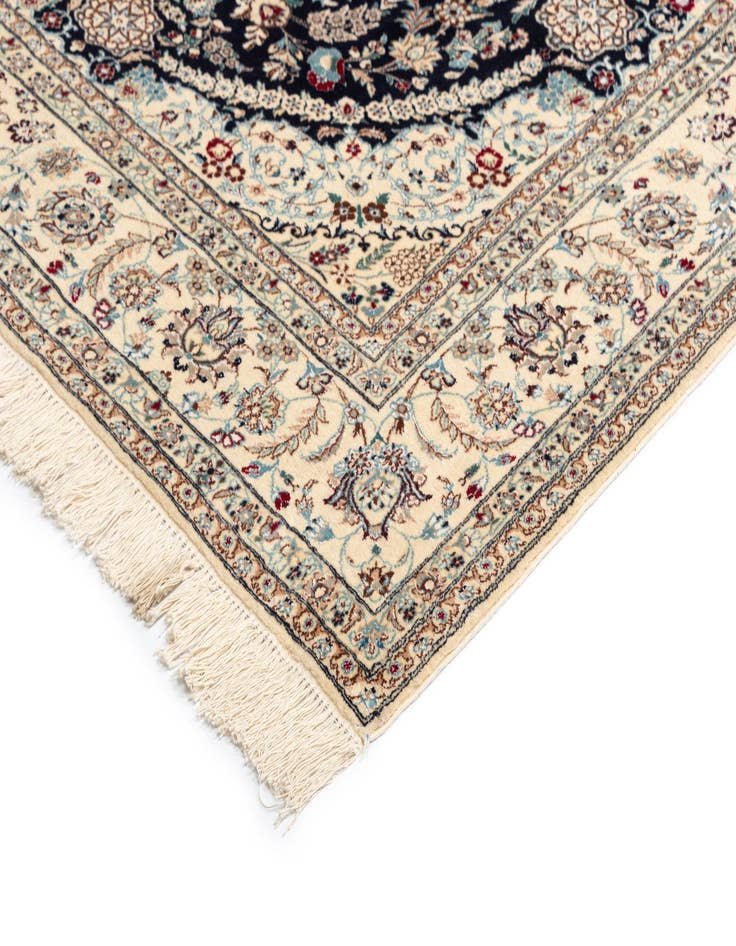 Detail image of  5' 3 x 7' 10 Nain Rug