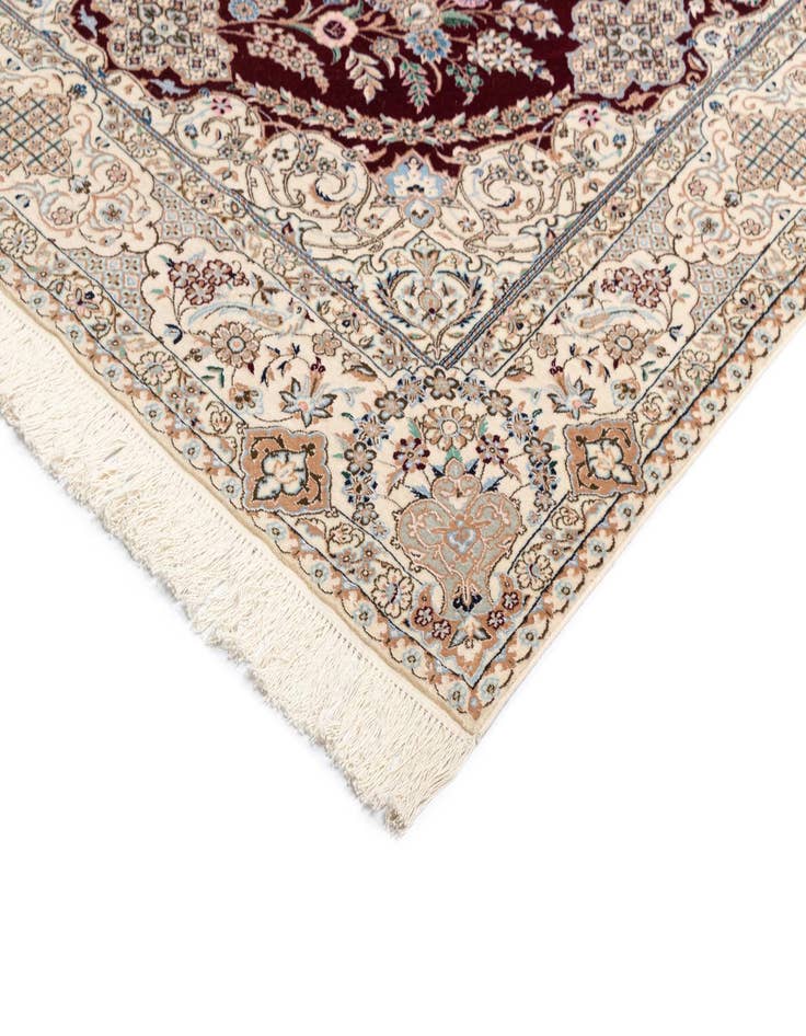 Detail image of  4' 10 x 7' 8 Nain Rug