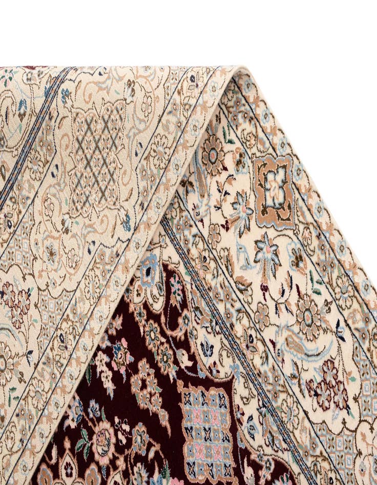 Detail image of  4' 10 x 7' 8 Nain Rug