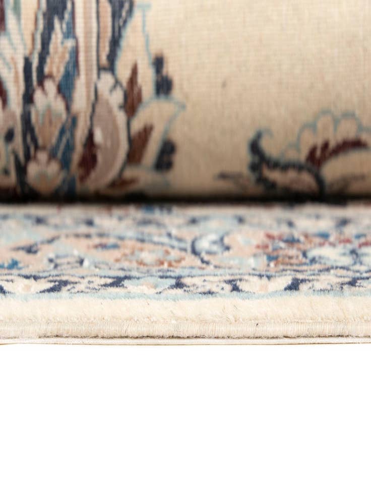 Detail image of  9' 11 x 13' 5 Nain Rug