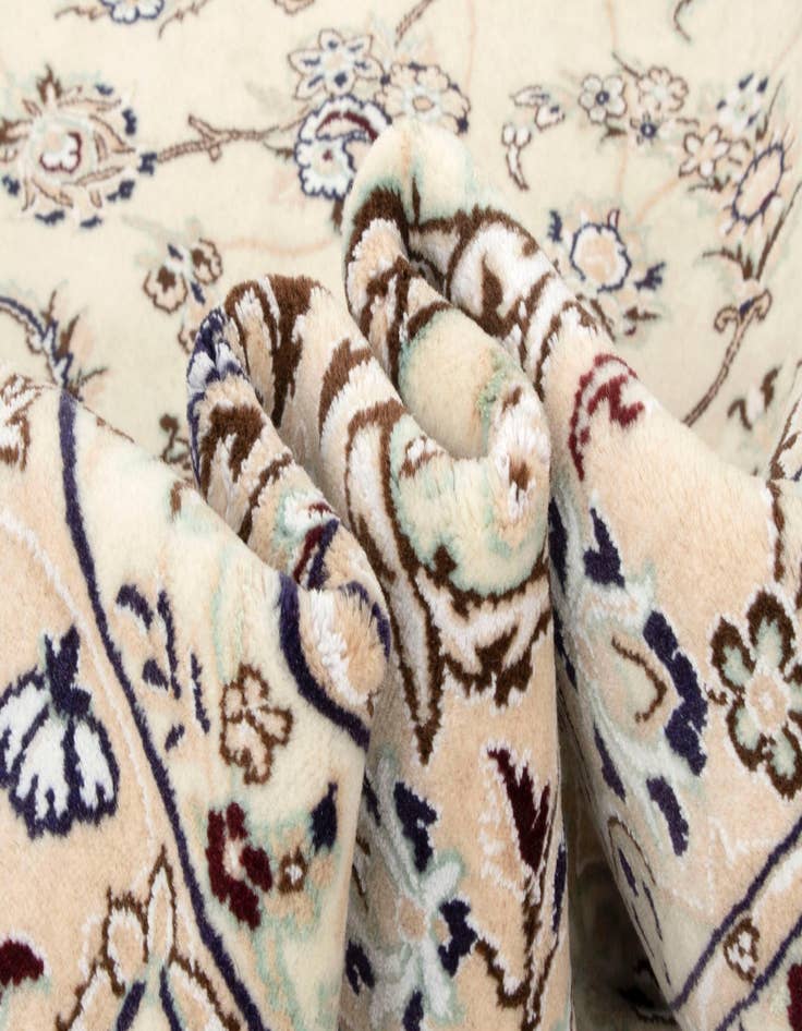 Detail image of  6' 5 x 9' 11  Hand Knotted Nain Persian Rug