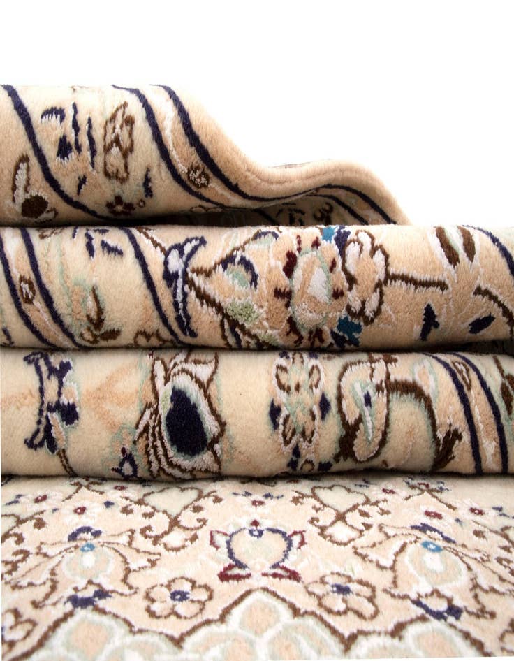 Detail image of  6' 5 x 9' 11  Hand Knotted Nain Persian Rug