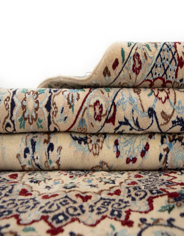 Detail image of  4' 1 x 6' 5 Nain Rug