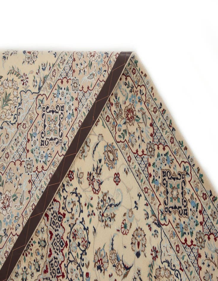 Detail image of  4' 1 x 6' 5 Nain Rug