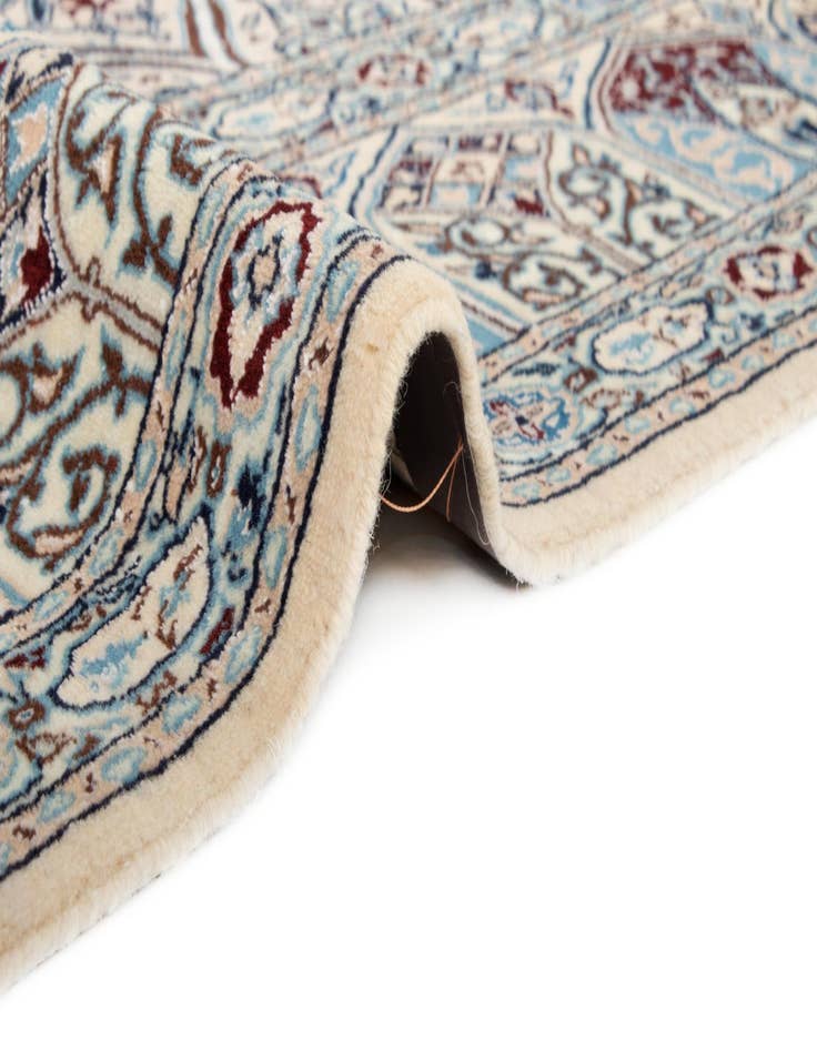 Detail image of  6' 9 x 9' 11  Hand Knotted Nain Persian Rug