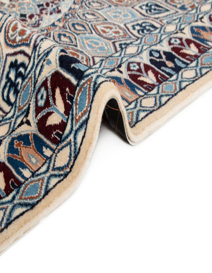 Detail image of  3' 1 x 5' 2  Hand Knotted Nain Persian Rug