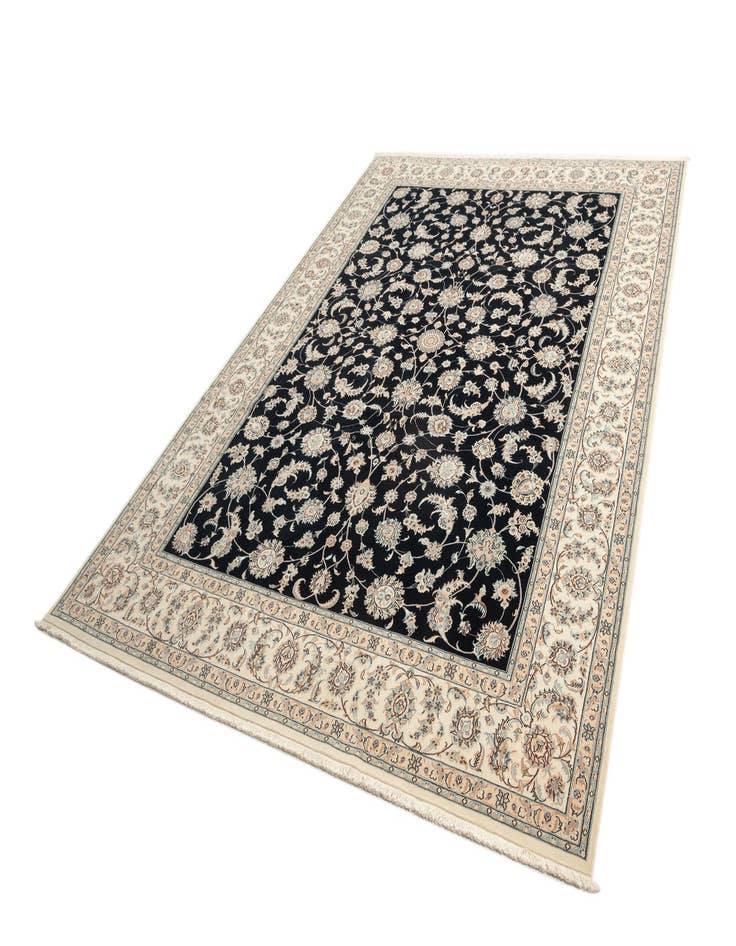 Detail image of  8' 1 x 11' 6 Nain Rug