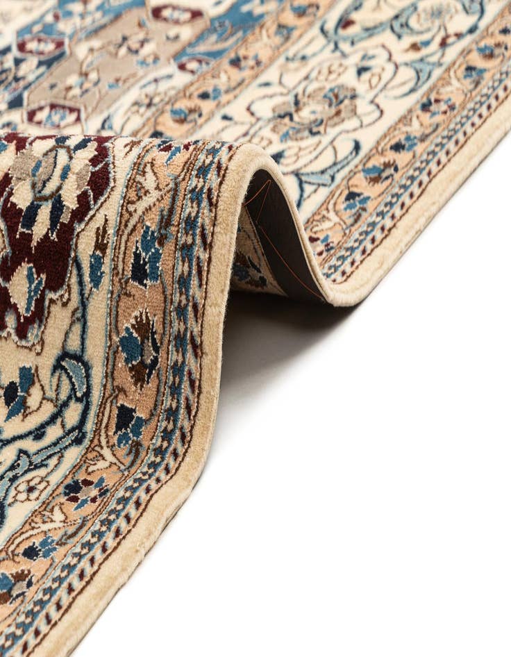 Detail image of  6' 7 x 9' 10  Hand Knotted Nain Rug