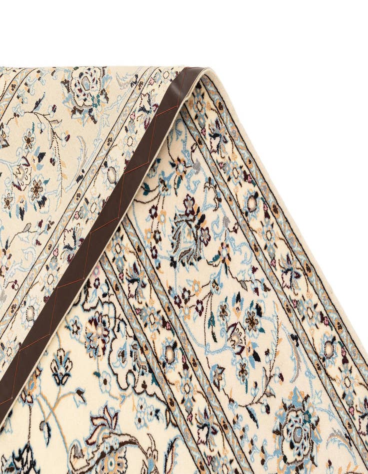 Detail image of  6' 9 x 10' 3  Hand Knotted Nain Rug