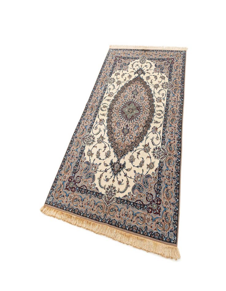 Detail image of  4' 4 x 6' 7  Hand Knotted Nain Rug