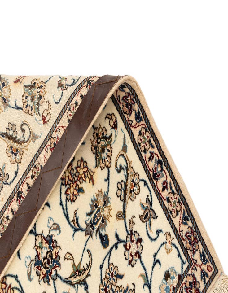 Detail image of  2' x 2' 8  Hand Knotted Nain Rug