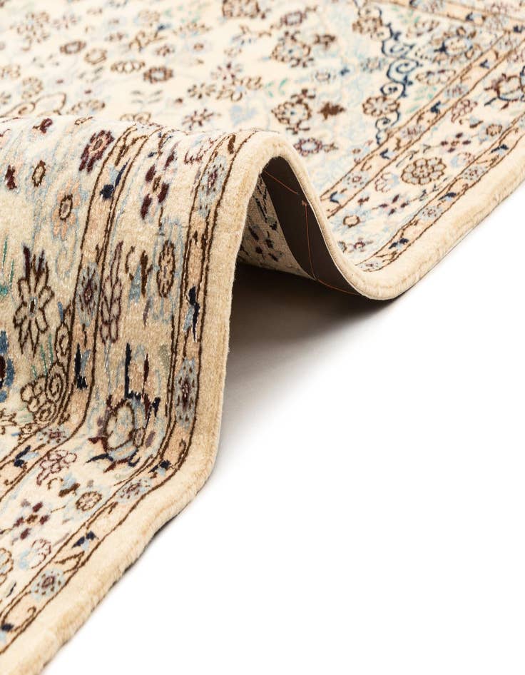 Detail image of  3' 3 x 5' 3  Hand Knotted Nain Rug