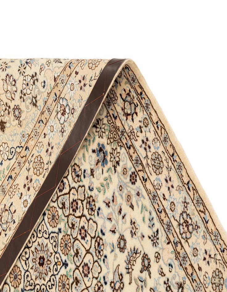 Detail image of  3' 3 x 5' 3  Hand Knotted Nain Rug