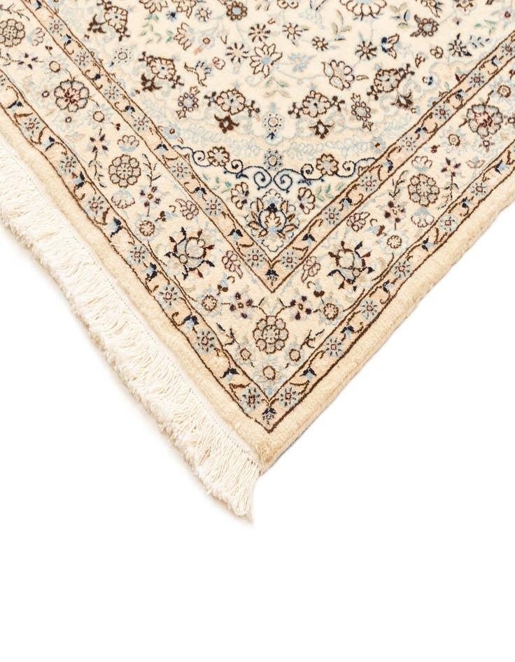 Detail image of  3' 3 x 5' 3  Hand Knotted Nain Rug