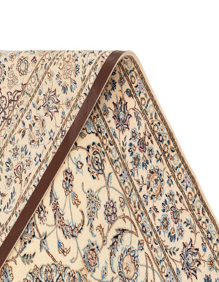 Detail image of  4' 6 x 7' 1  Hand Knotted Nain Rug