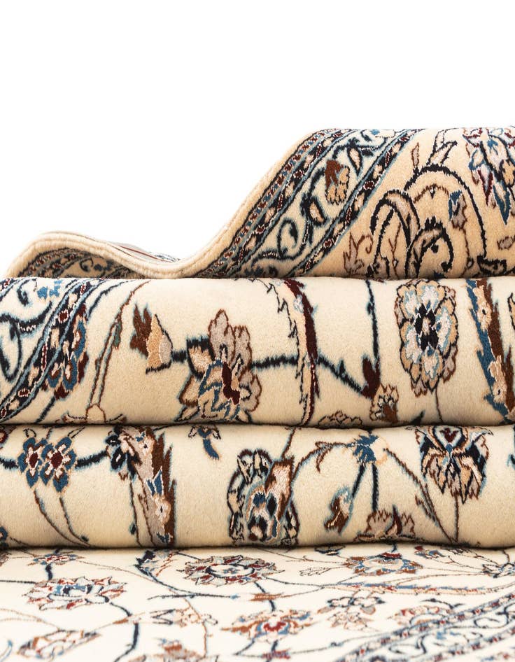 Detail image of  5' 4 x 7' 9  Hand Knotted Nain Rug