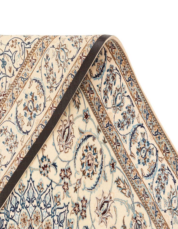 Detail image of  5' 1 x 7' 11  Hand Knotted Nain Rug