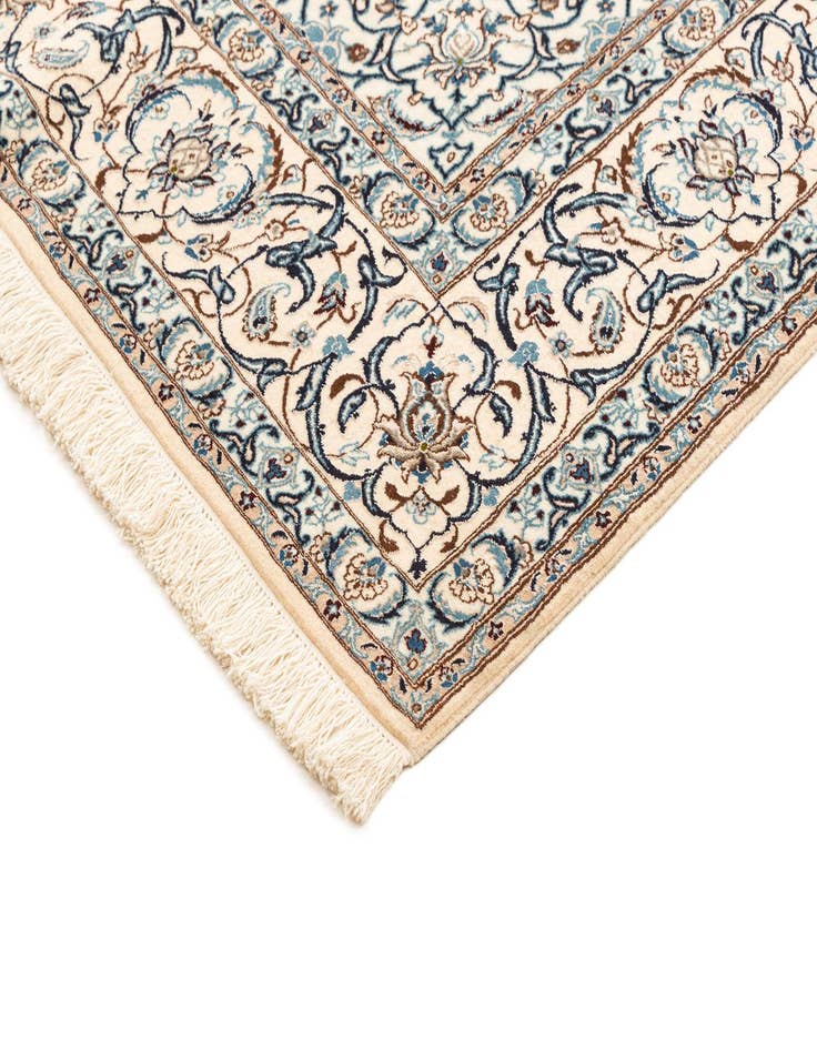 Detail image of  6' 8 x 6' 8  Hand Knotted Nain Rug