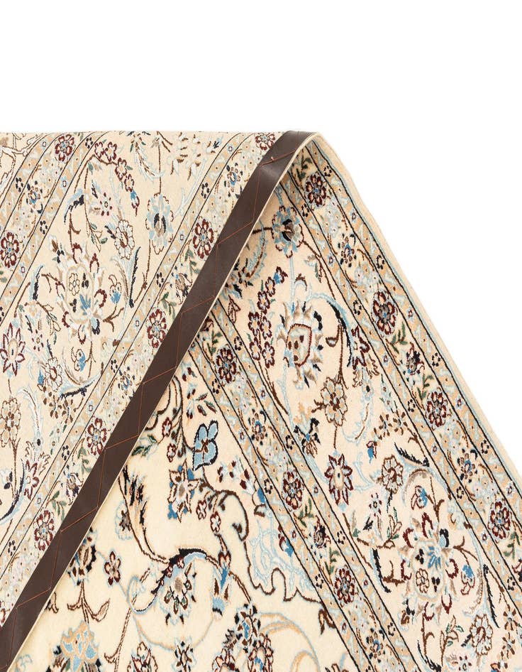 Detail image of  6' 9 x 10'  Hand Knotted Nain Rug