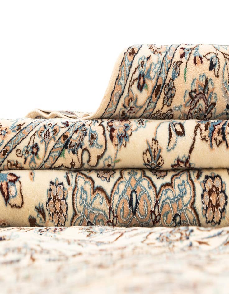 Detail image of  6' 10 x 10' 3  Hand Knotted Nain Rug