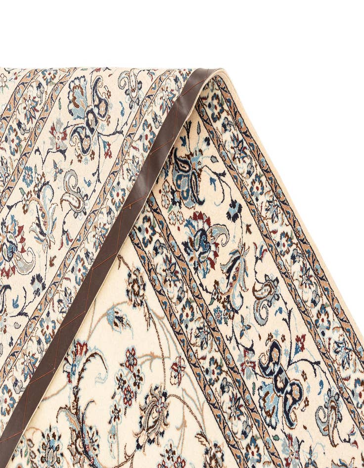 Detail image of  6' 10 x 10' 2  Hand Knotted Nain Rug