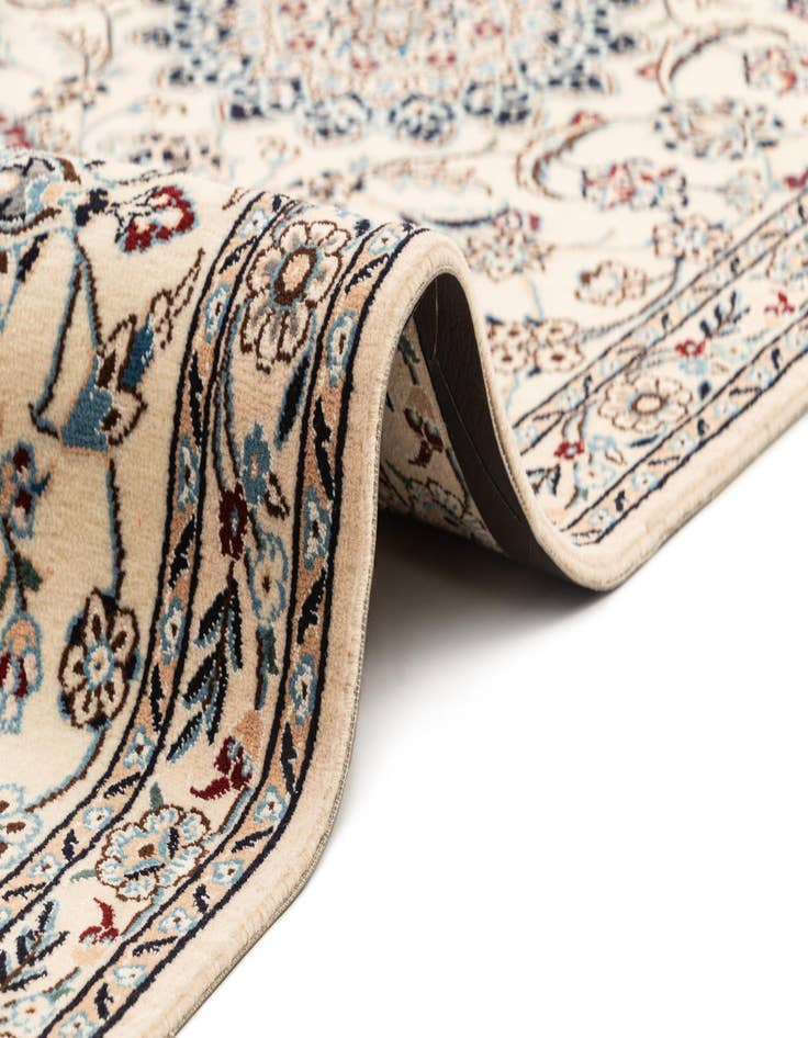 Detail image of  2' 10 x 8' 10 Nain Rug