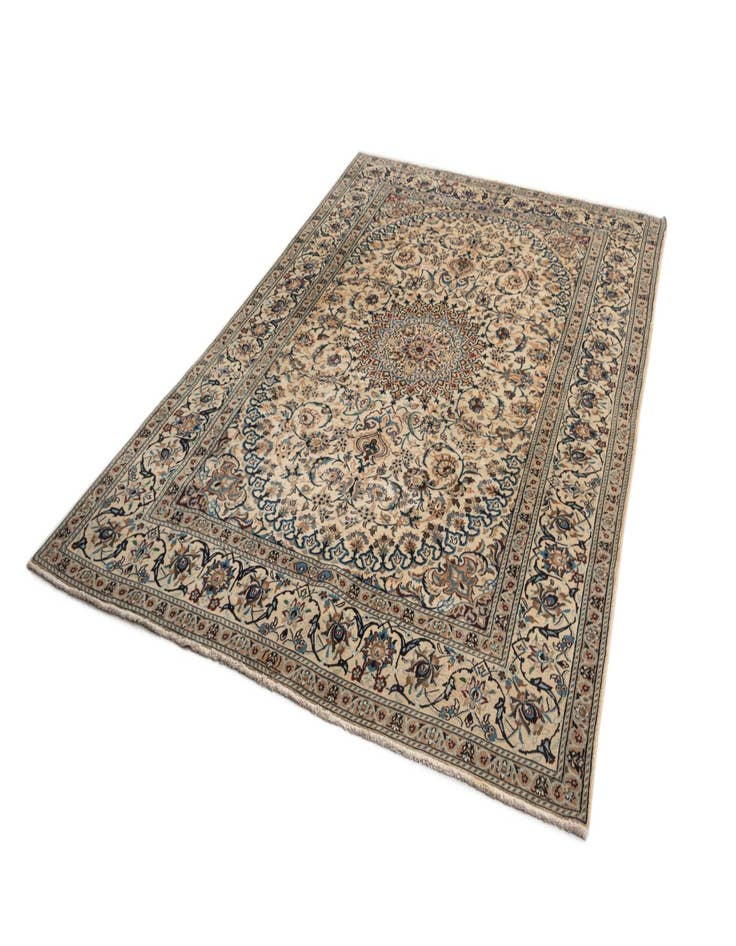 Detail image of  7' 11 x 11' 3 Nain Rug