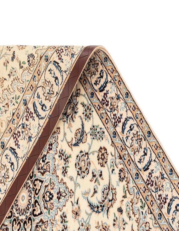 Detail image of  3' 3 x 4' 9 Nain Rug