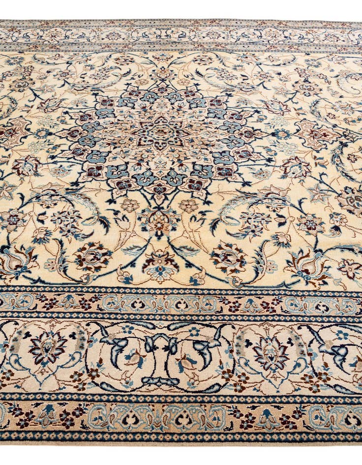 Detail image of  8' x 11'  Hand Knotted Nain Persian Rug