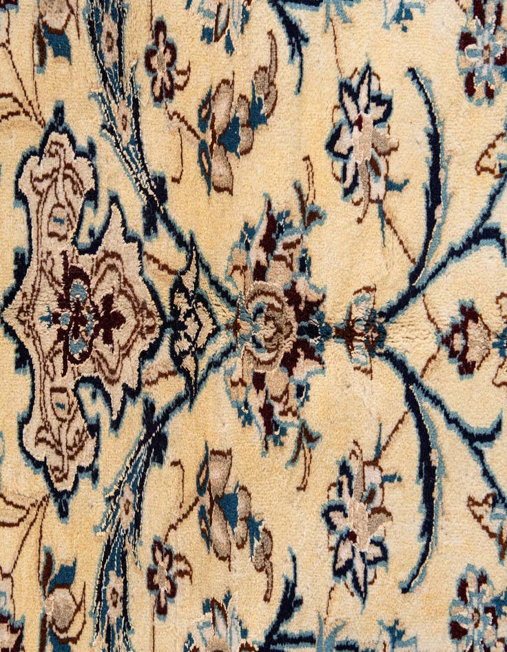 Detail image of  8' x 11'  Hand Knotted Nain Persian Rug