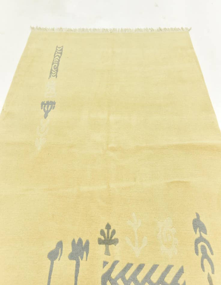 Detail image of  5' 8 x 8'  Hand Knotted Nepal Wool Rug