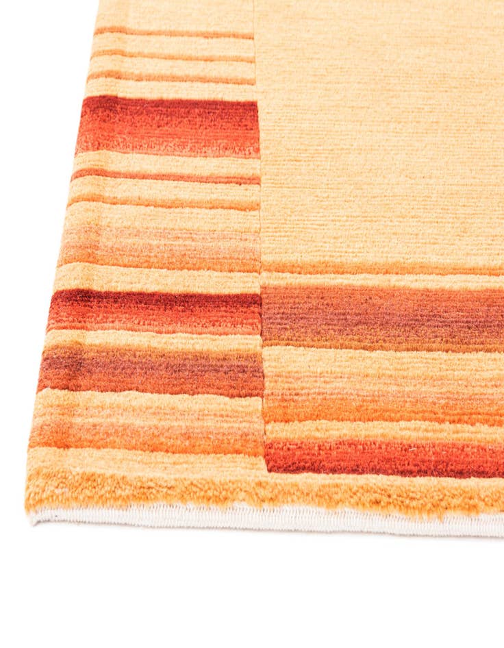 Detail image of  4' 7 x 6' 6  Hand Knotted Nepal Wool Rug