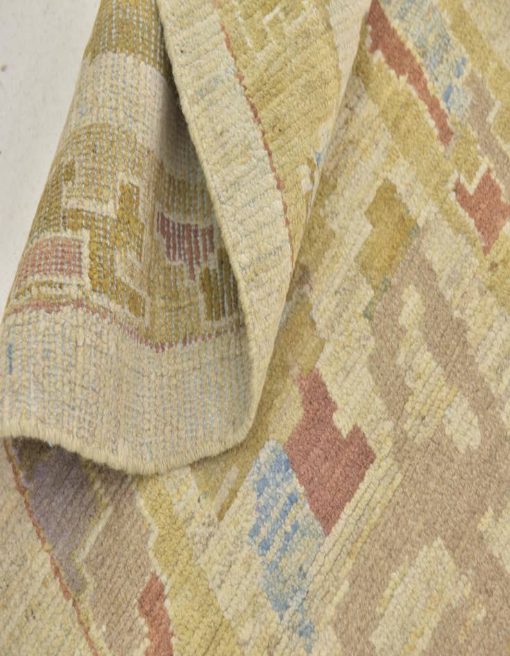 Detail image of 13' 4 x 19' 10 Hand Knotted Oushak Wool Rug