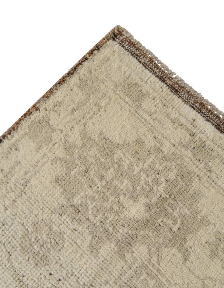 Detail image of 8' 6 x 10' 1 Hand Knotted Oushak Wool Rug