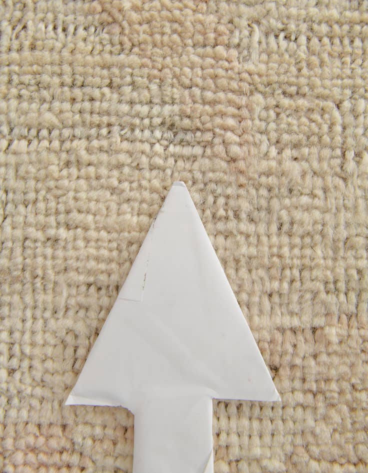 Detail image of  4' 11 x 7'  Hand Knotted Oushak Wool Rug