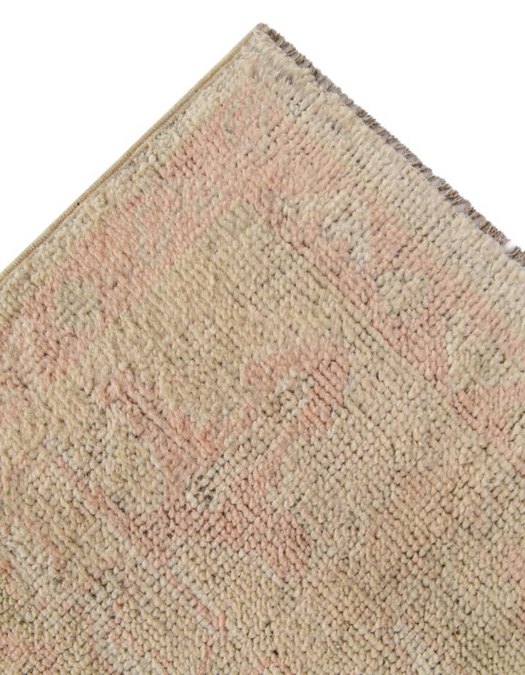 Detail image of  5' 1 x 6' 9  Hand Knotted Oushak Wool Rug