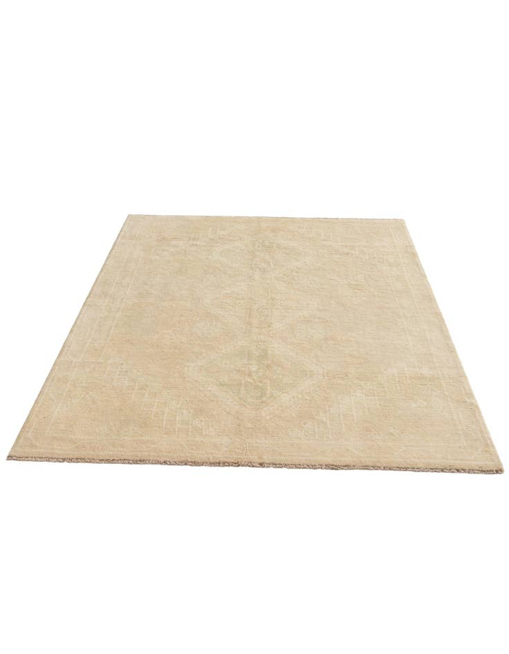 Detail image of  5' 1 x 6' 9  Hand Knotted Oushak Wool Rug