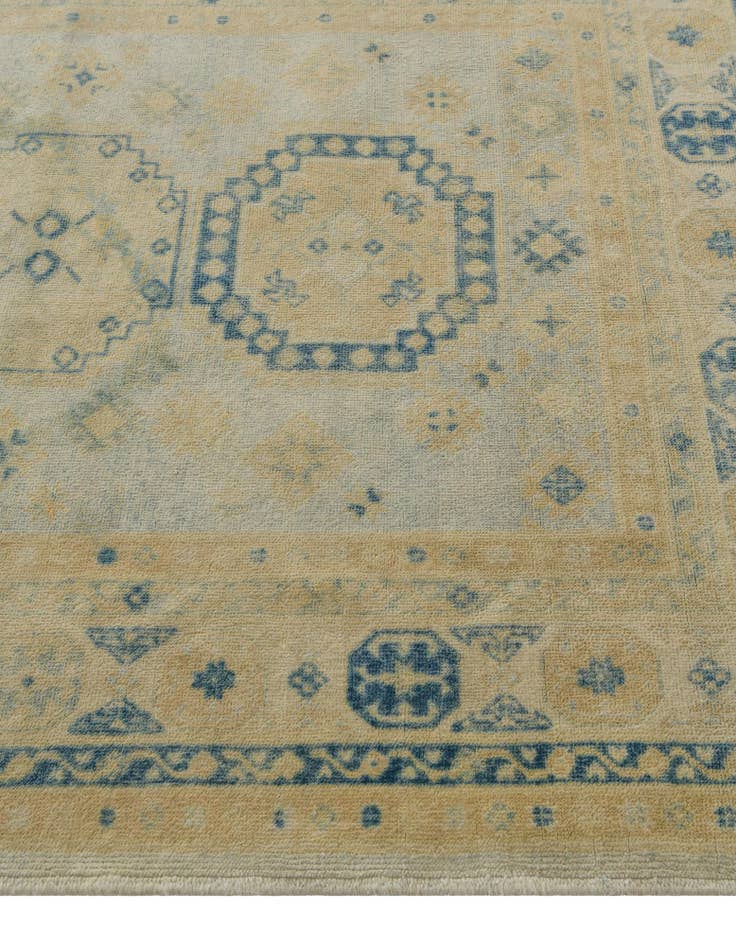 Detail image of 4' 10 x 6' 9 Hand Knotted Oushak Wool Rug