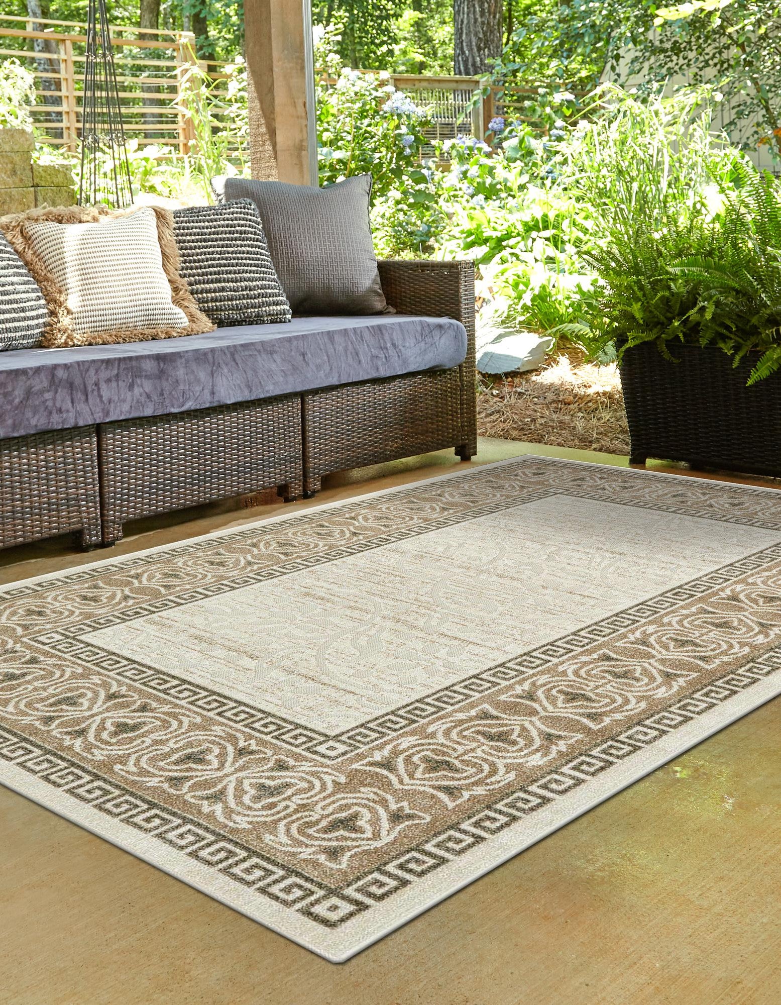 Cream 6' x 9' Botanical Indoor / Outdoor Rug | Rugs.com