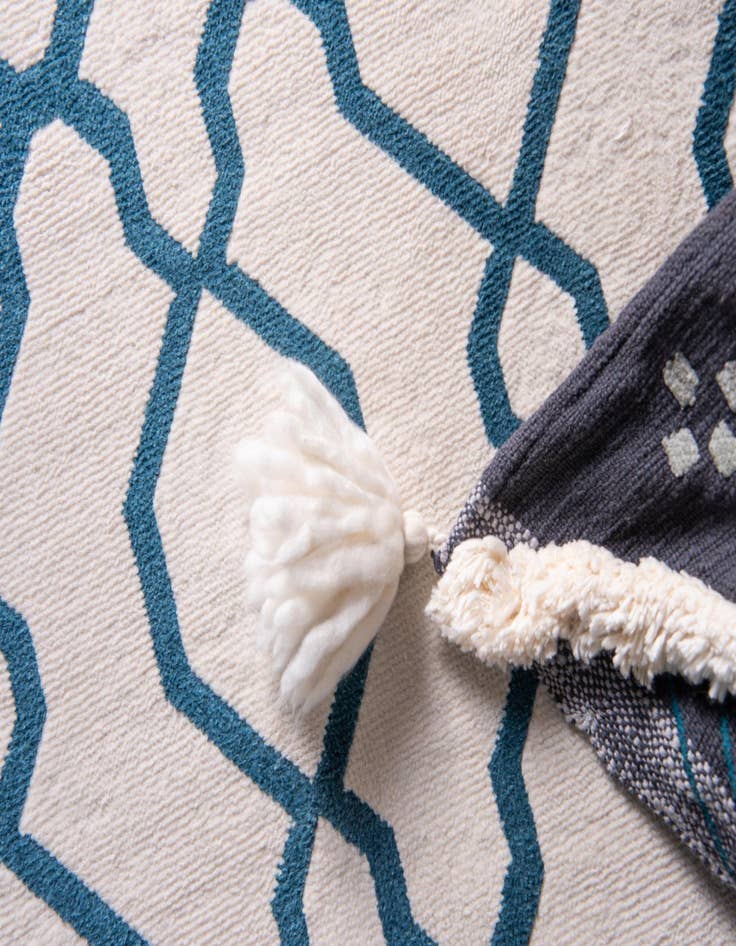 Detail image of 4' x 6' Washable Haven Indoor / Outdoor Rug