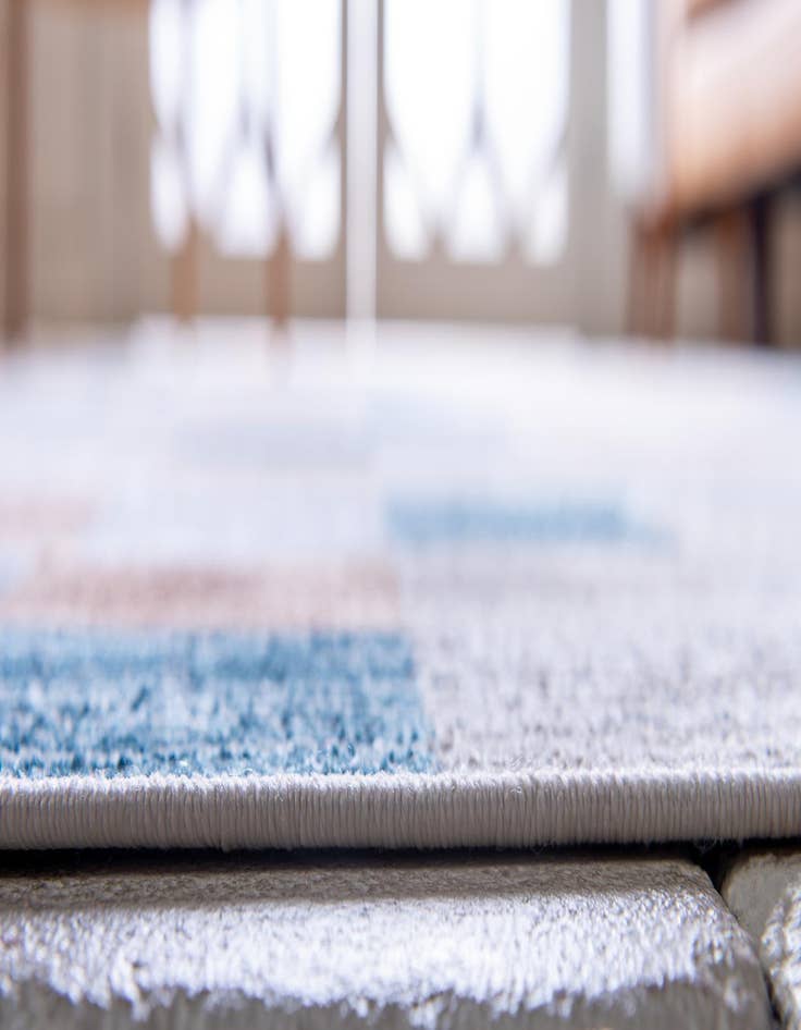 Detail image of 9' x 12' Washable Haven Indoor / Outdoor Rug