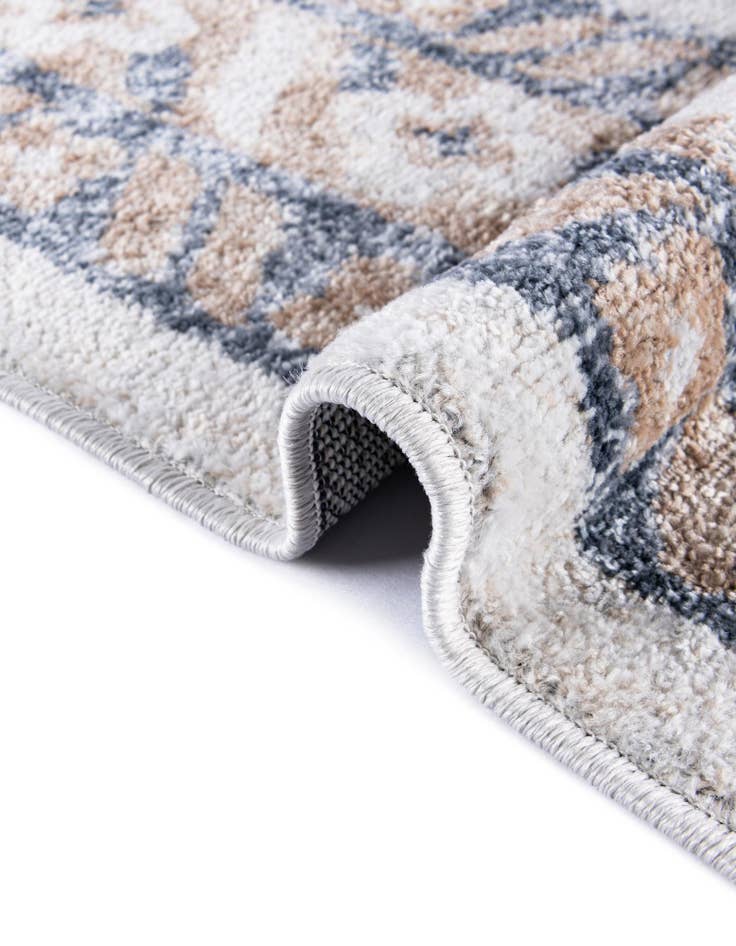 Detail image of  10' x 14' Oxford Rug