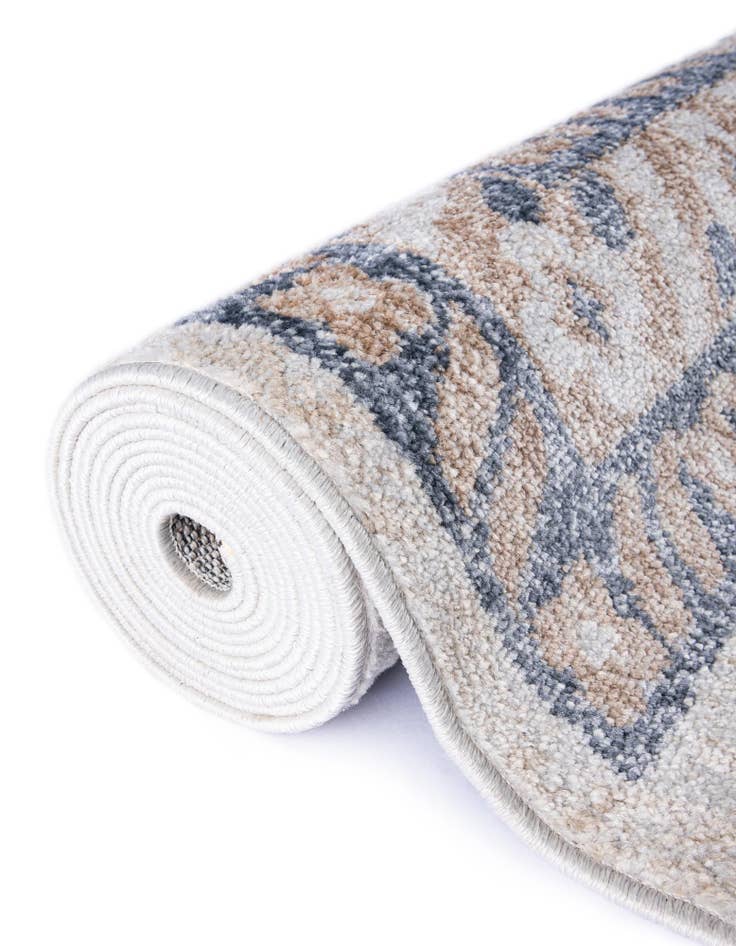 Detail image of  10' x 14' Oxford Rug