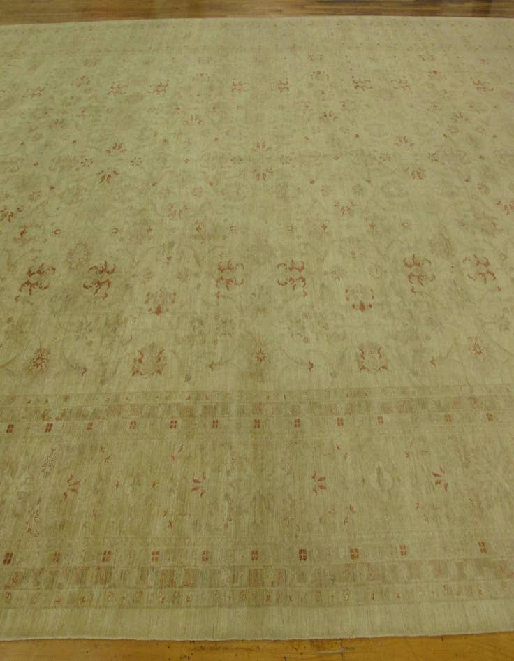 Detail image of  17' 11 x 28' 6  Hand Knotted Peshawar Ziegler Oriental Rug