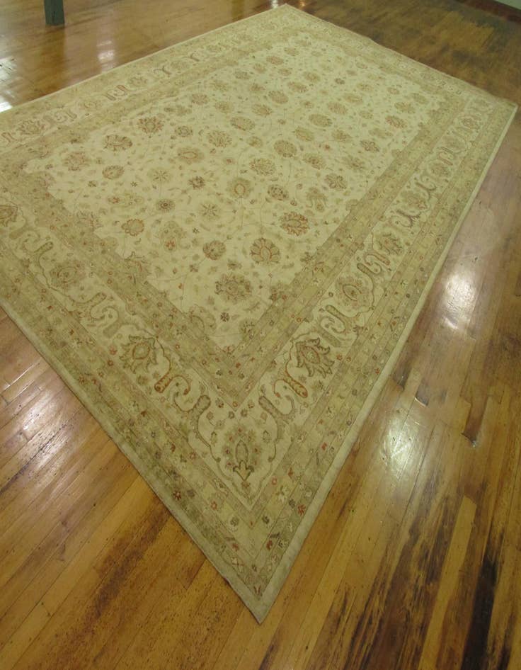 Detail image of  15' 3 x 23' 8  Hand Knotted Peshawar Ziegler Oriental Rug