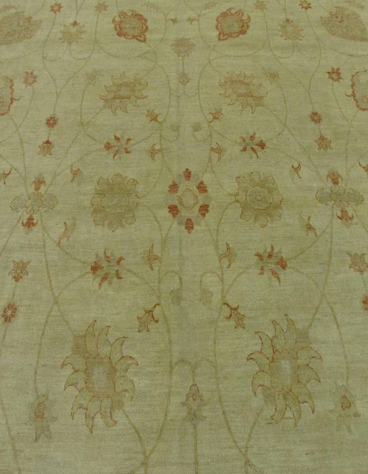 Detail image of  16' 6 x 22' 8  Hand Knotted Peshawar Ziegler Oriental Rug