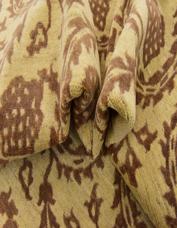 Detail image of  8' x 11' 2  Hand Knotted Peshawar Ziegler Rug